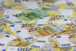 Photo Azubi Geld clever einteilen